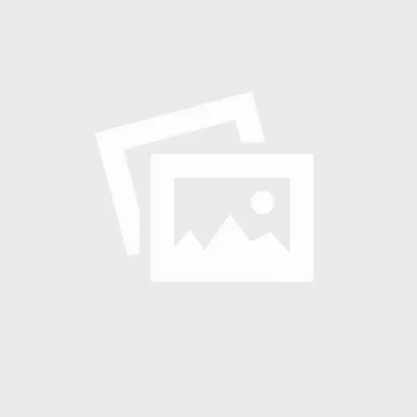 Luxe Collection Natural Glow 3.5 x 9 LED Ivory Candle